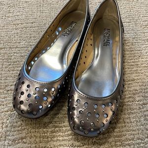 Michael Kors metallic flats